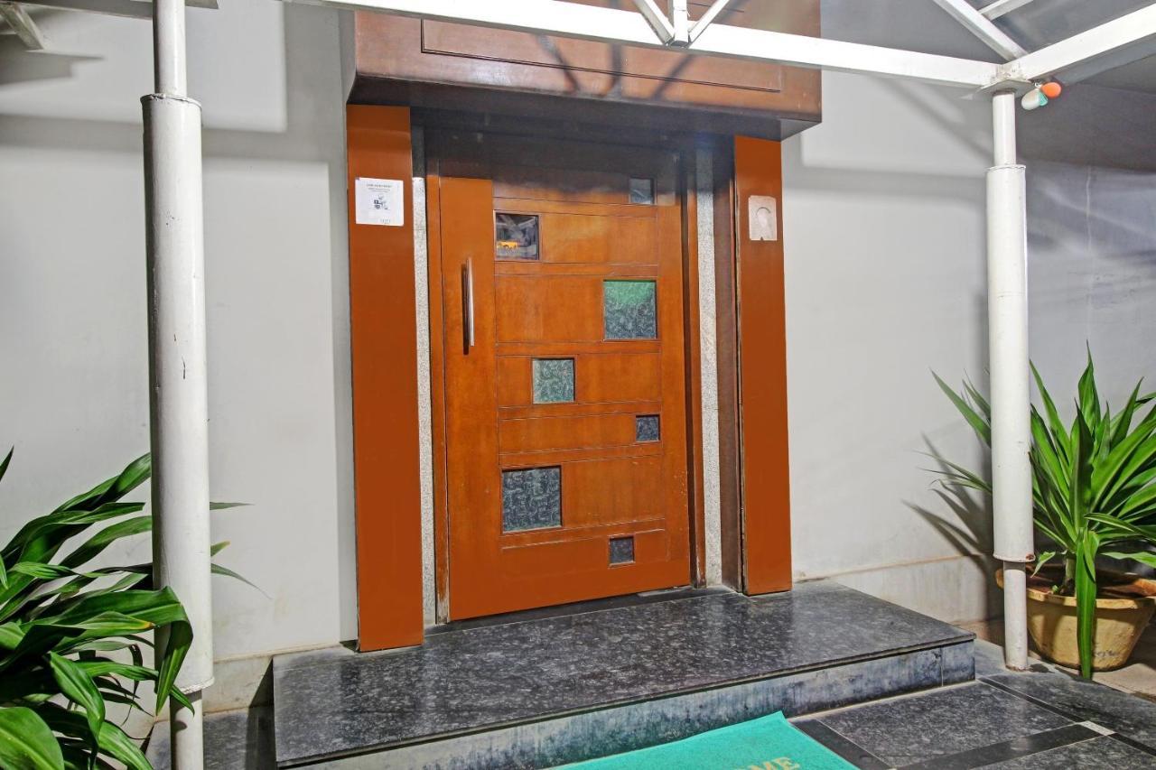 Collection O 82357 Hotel Surabhi Pride Trimulgherry Esterno foto